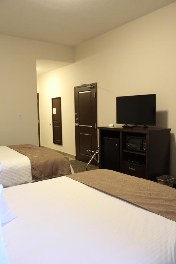 Prairie Moon Inn & Suites Macklin Luaran gambar